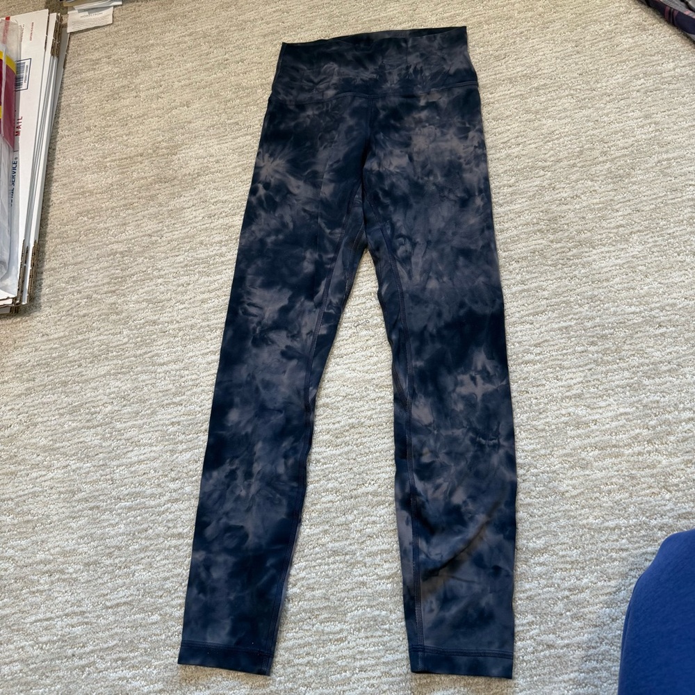 LULULEMON Navy Tie-Dye Leggings